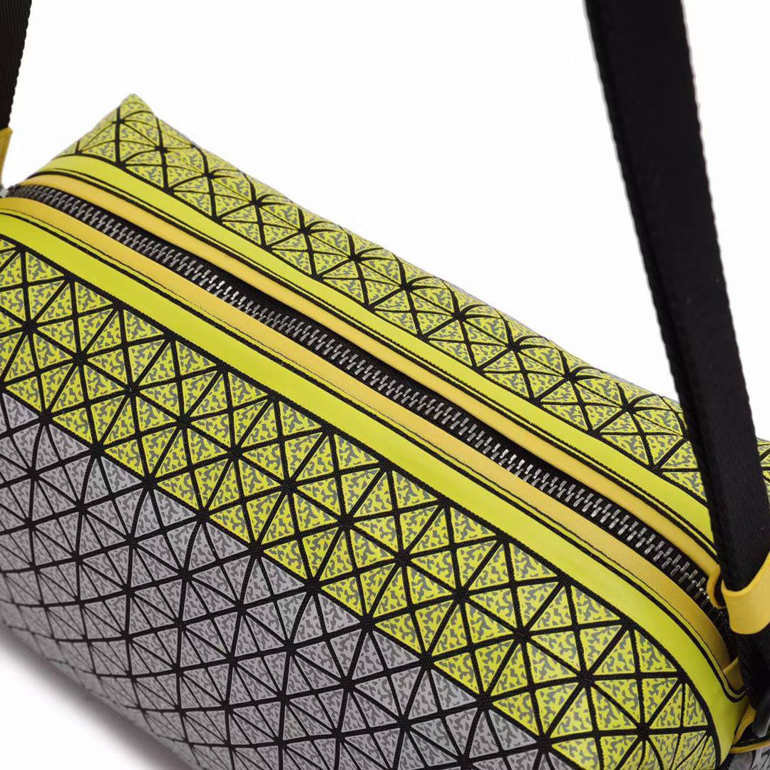 ISEEY MIYAKE BAO BAO Saddle Messenger Bag