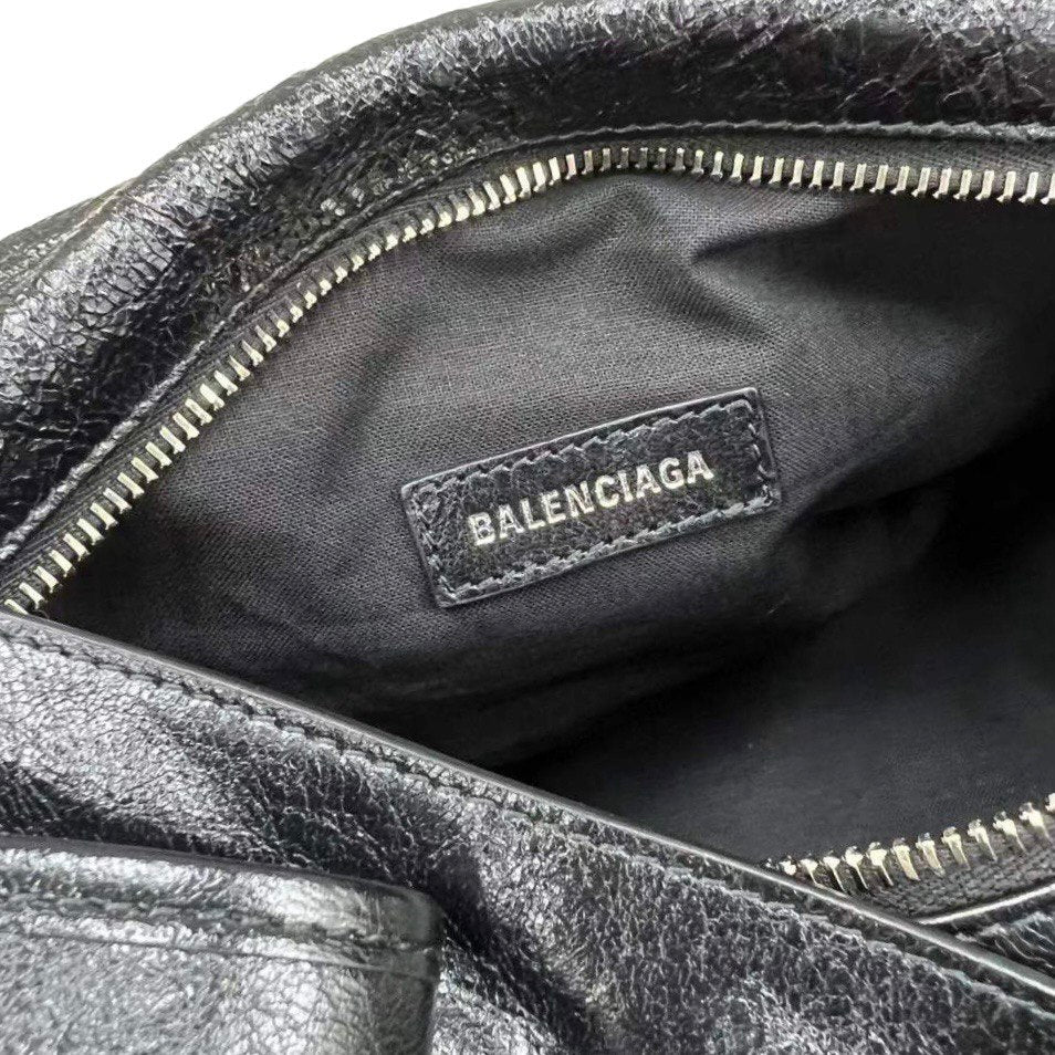BALENCIAGA Superbusy Small Sling Bag