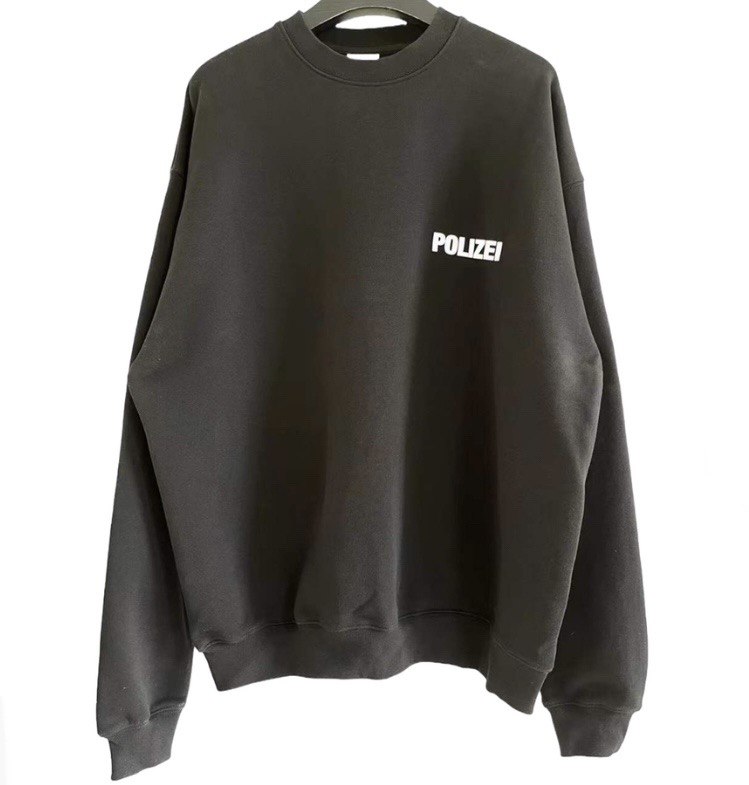 VETEMENTS Polizei Print Sweatshirt