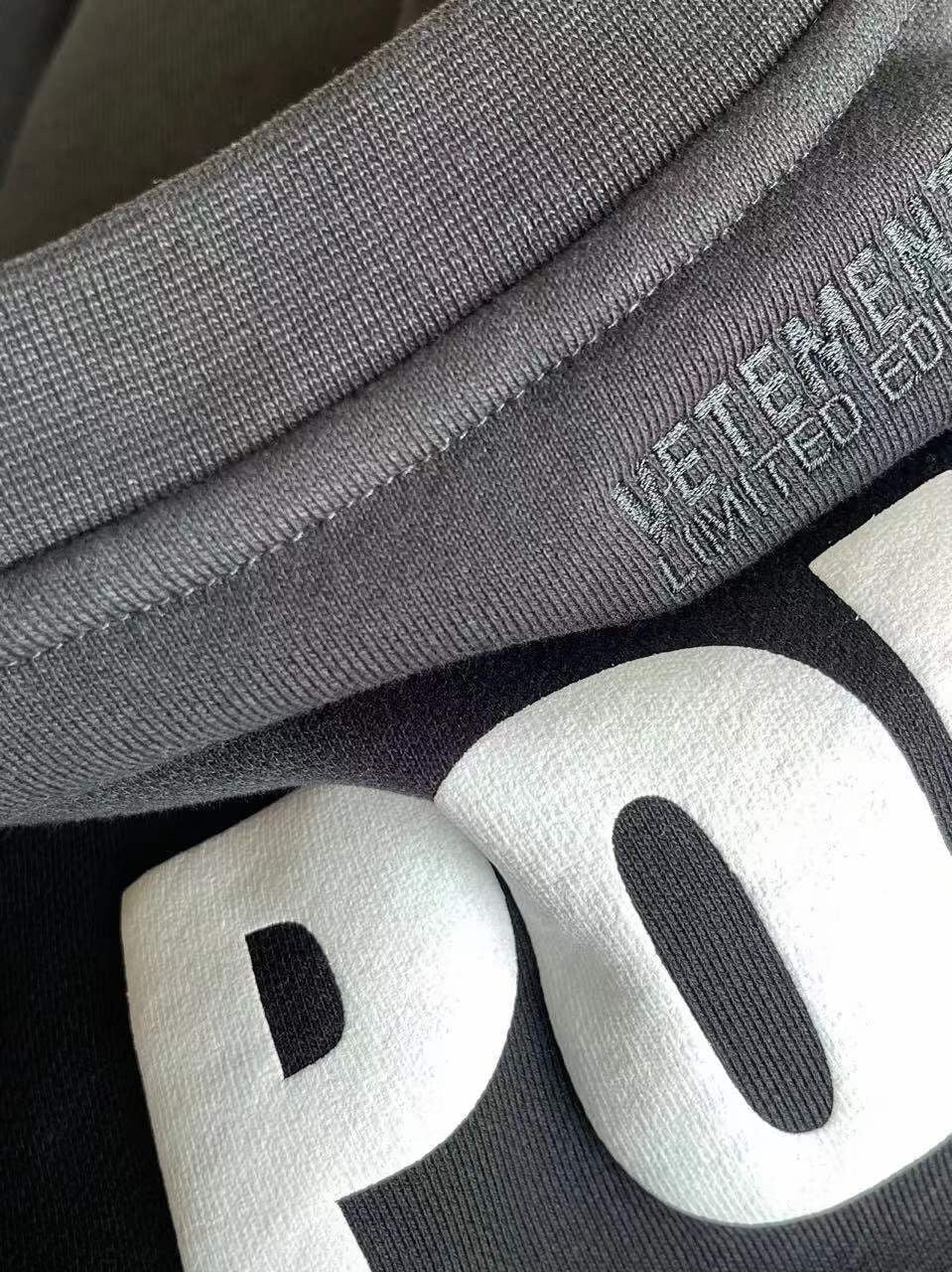 VETEMENTS Polizei Print Sweatshirt