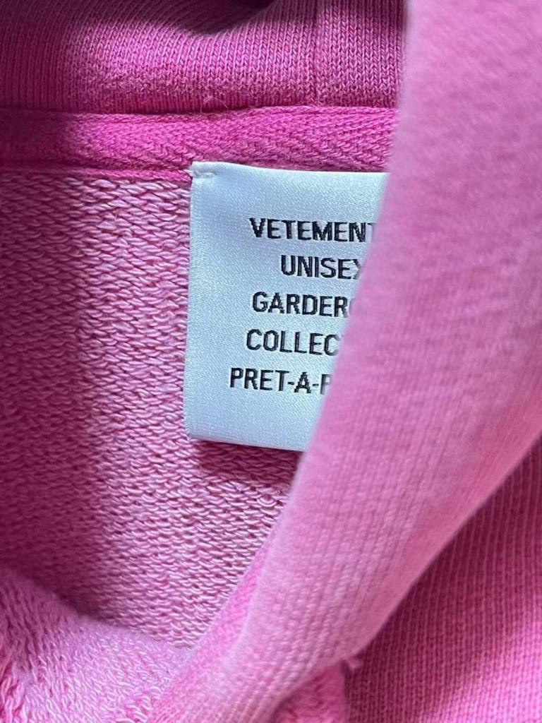 VETEMENTS I Got Lucky Long-sleeve Pink Hoodie