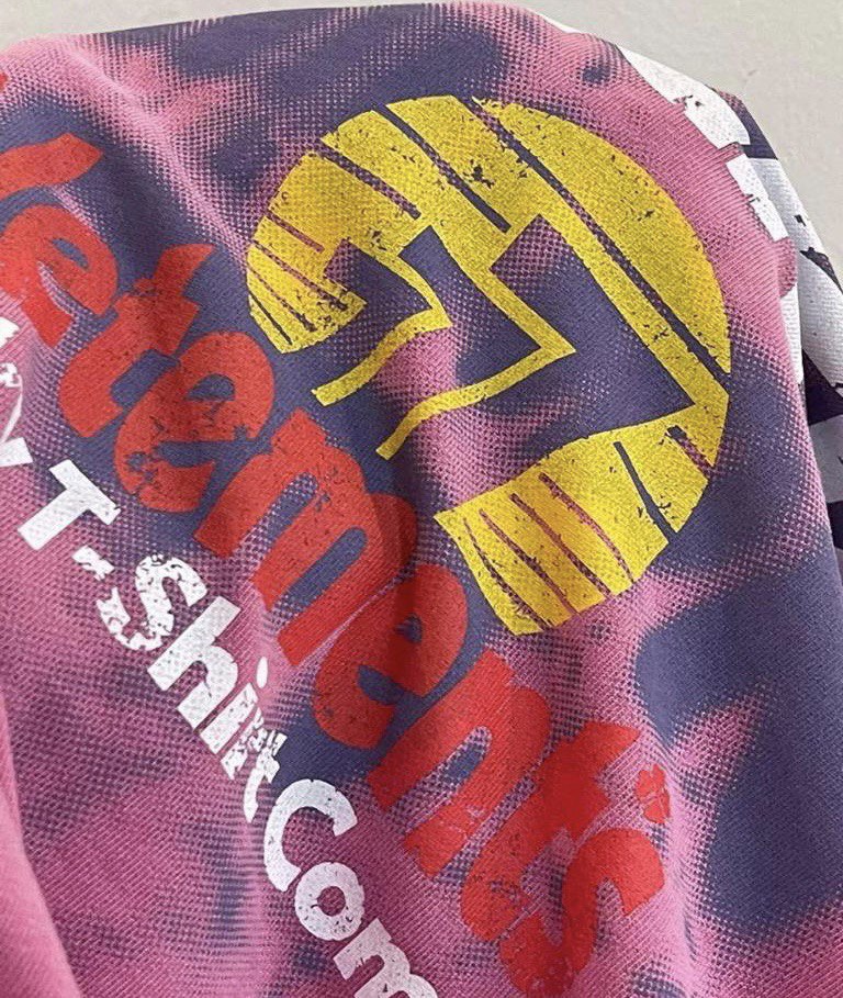 VETEMENTS I Got Lucky Pink T-shirt