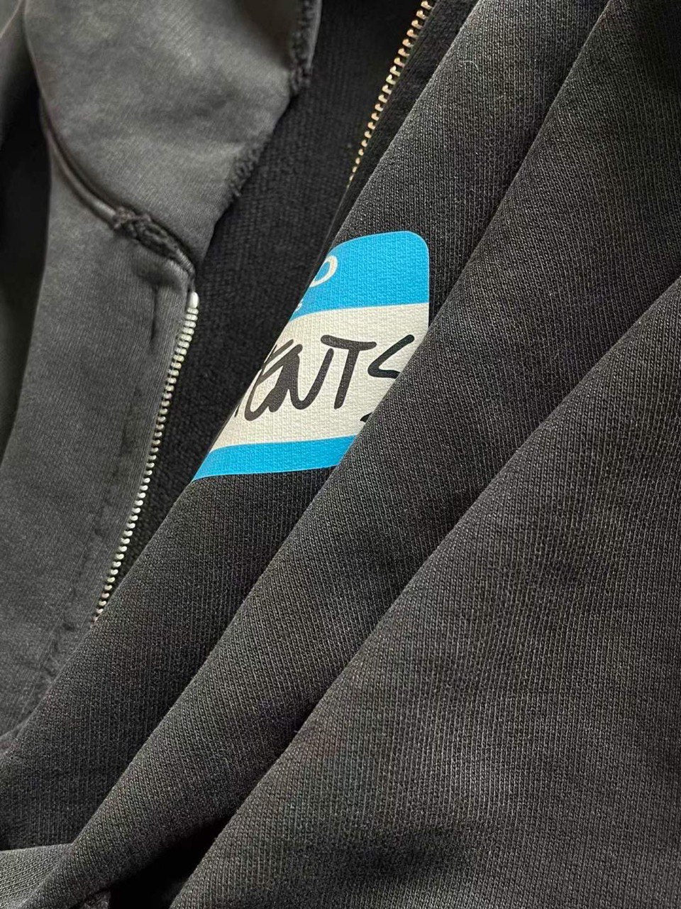 VETEMENTS Logo Print Zip Up Hoodie